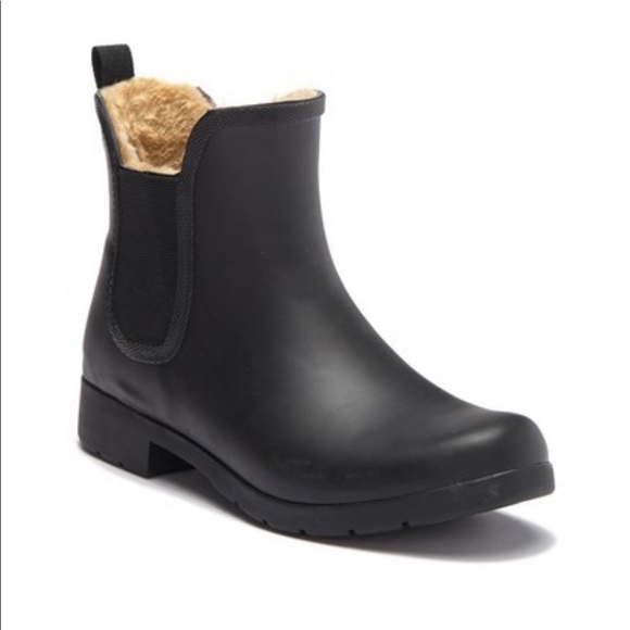 chooka Shoes - 1 hr sale Chooka, Eastlake Chelsea waterproof
